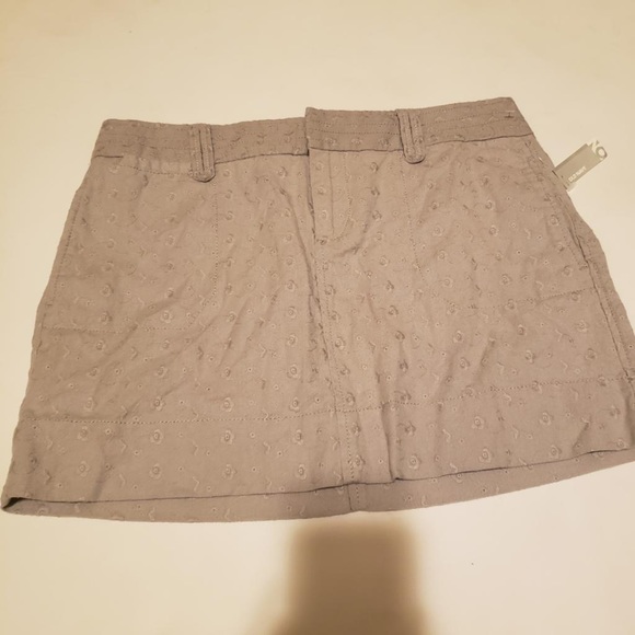 Old Navy Dresses & Skirts - Old navy skirt